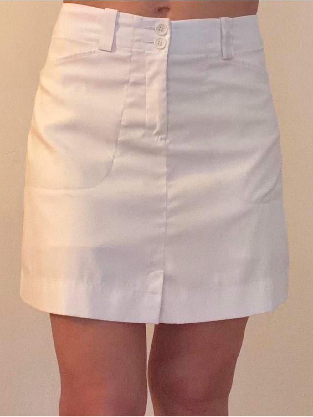 Nike Women's High-Waist Mini Skort in White size 2